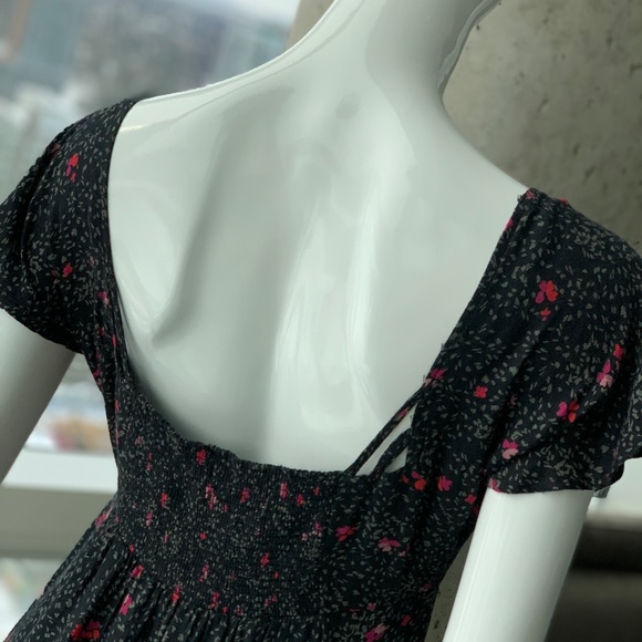 Volcom Black and Floral Sundress - Worn twice - Picture 7 of 14
